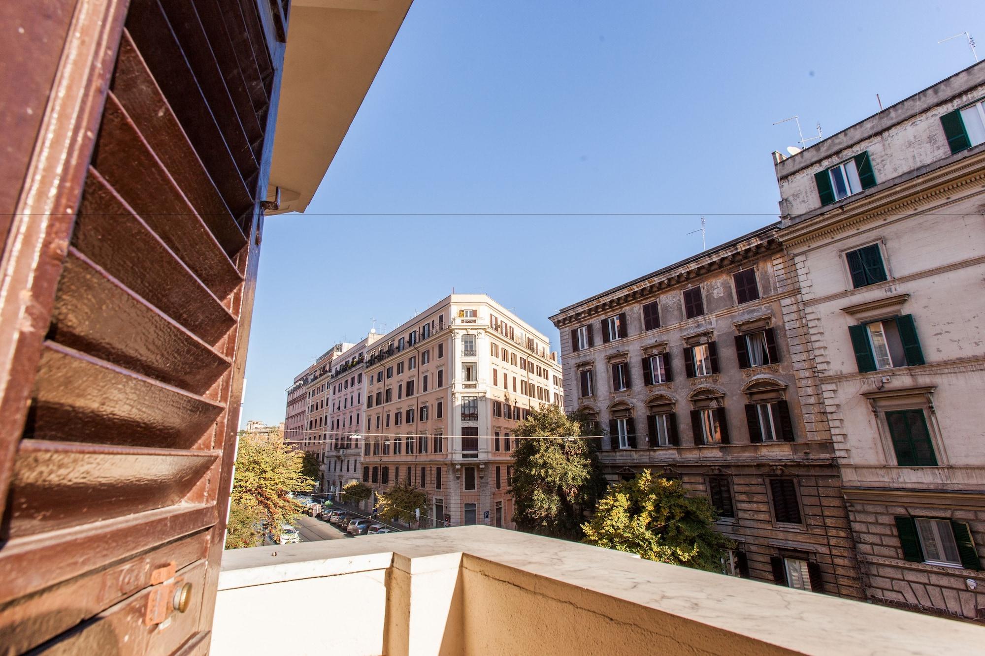 El Dorado Colosseum Bed and breakfast