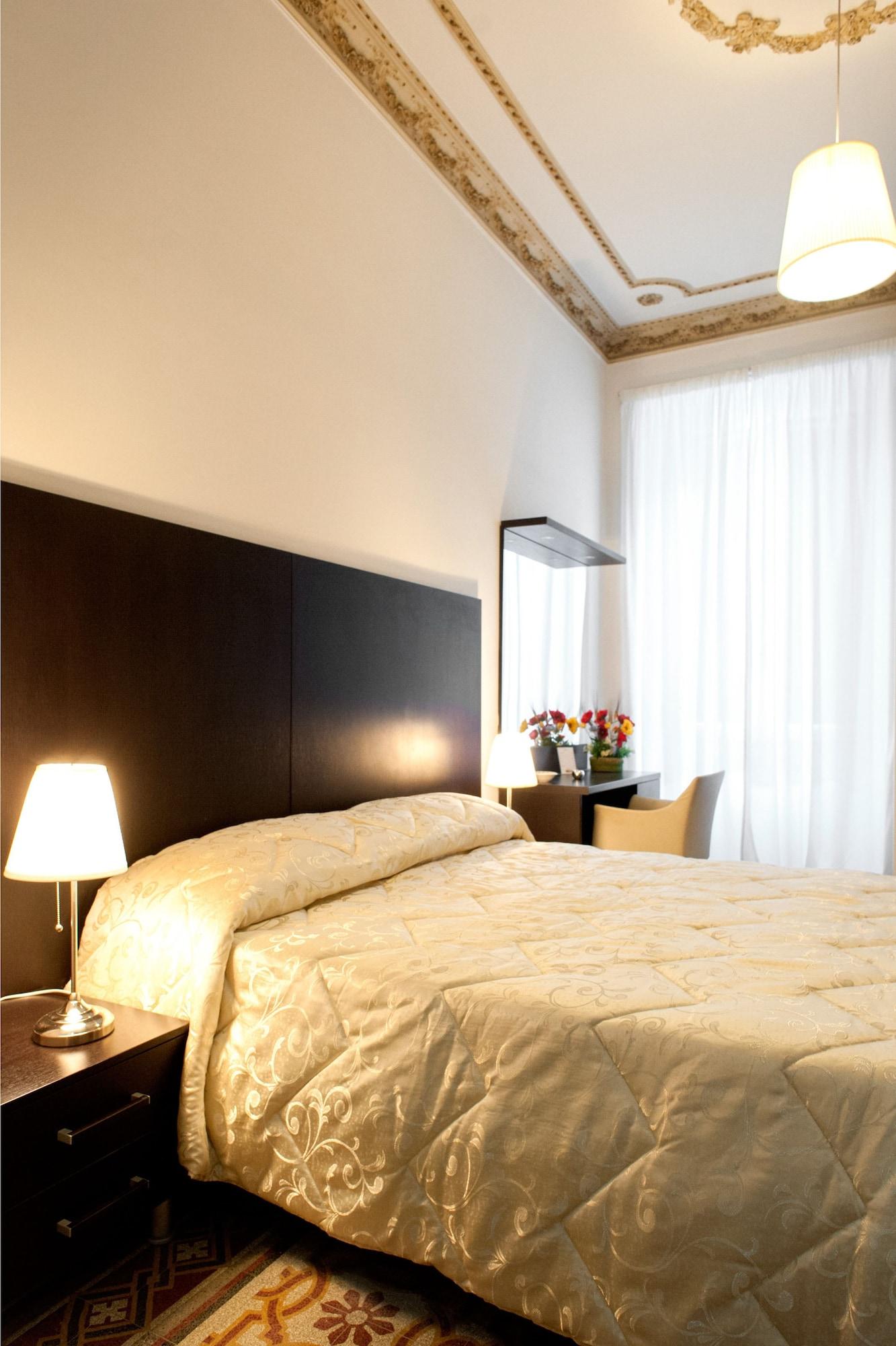 Bed and breakfast El Dorado Colosseum 2*