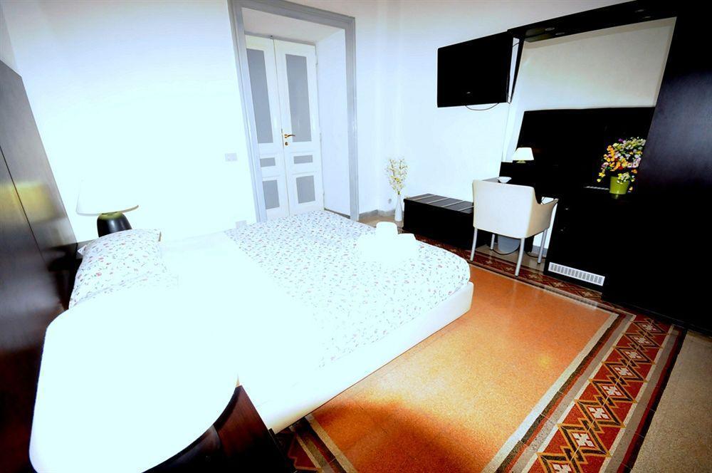 El Dorado Colosseum Bed and breakfast 2*